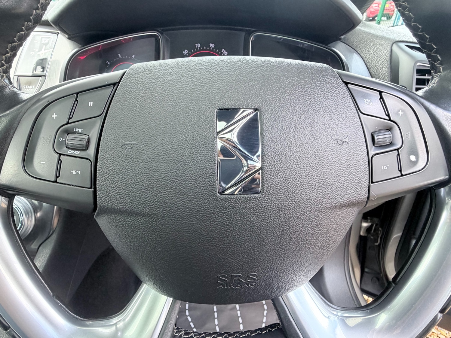 Used Citroen DS5 2013 for sale - 77760647: Photo 31