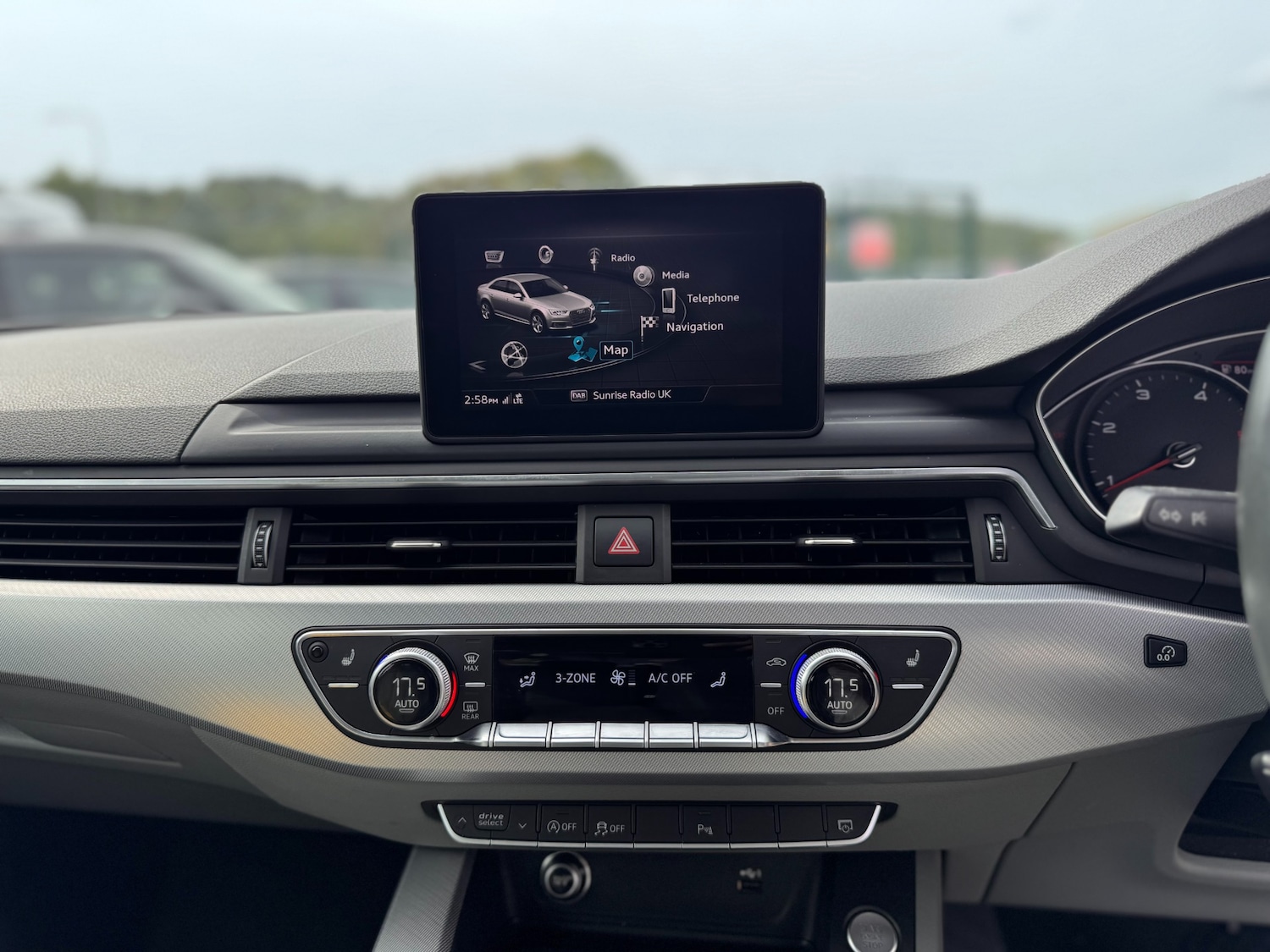 Used Audi A4 2019 for sale - 76161222: Photo 36