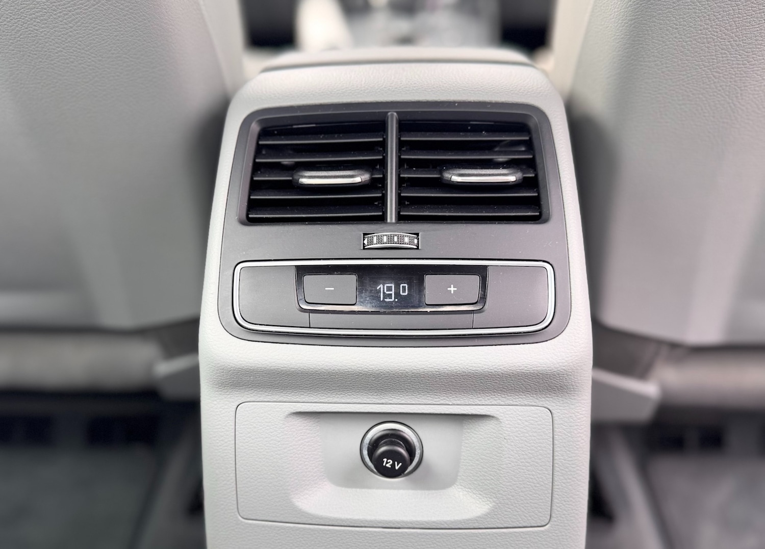 Used Audi A4 2019 for sale - 76161222: Photo 44