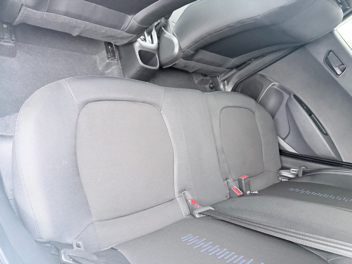 Used Hyundai i10 2018 for sale - 78178267: Photo 39