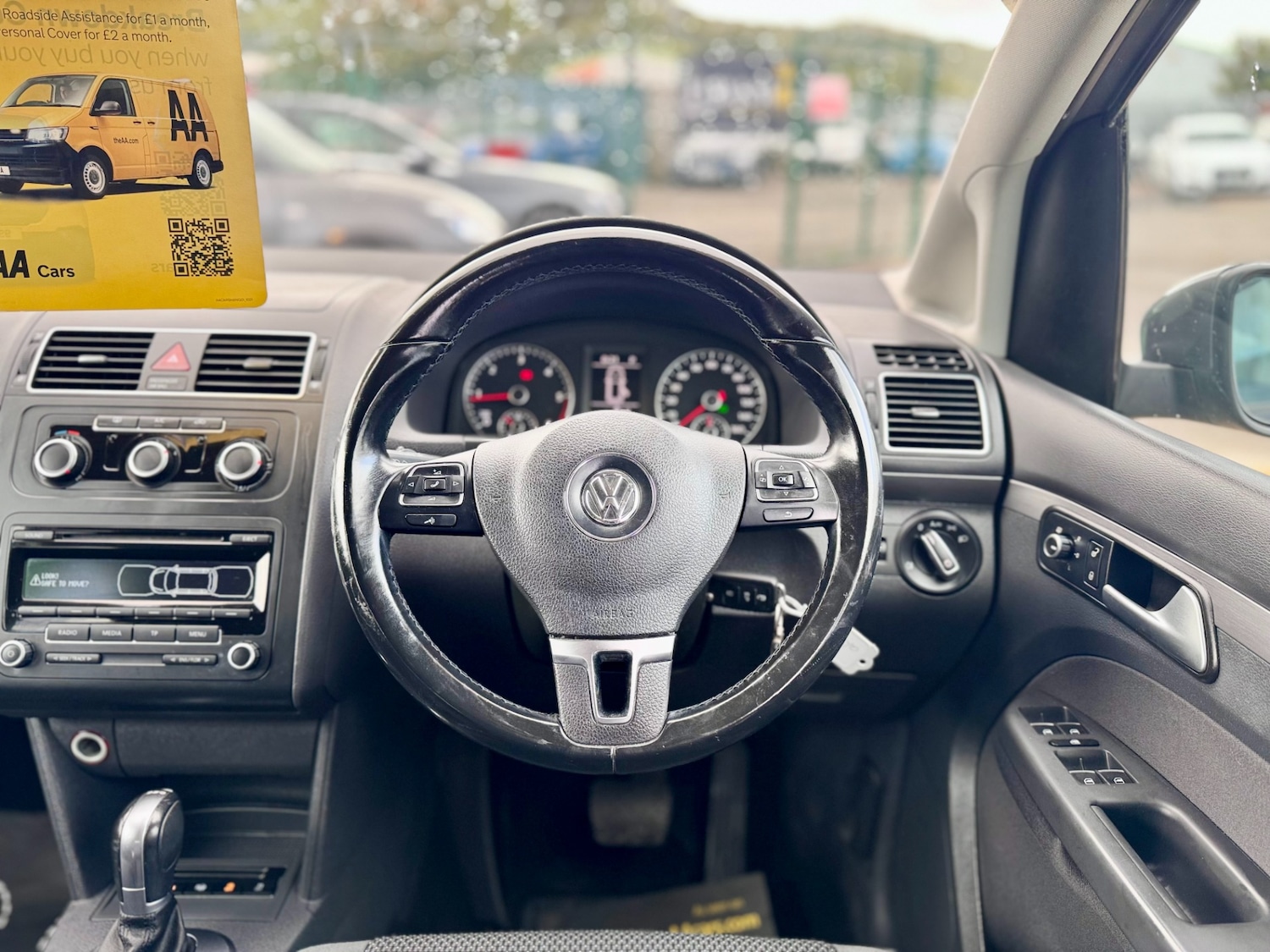 Used Volkswagen Touran 2015 for sale - 76541925: Photo 11