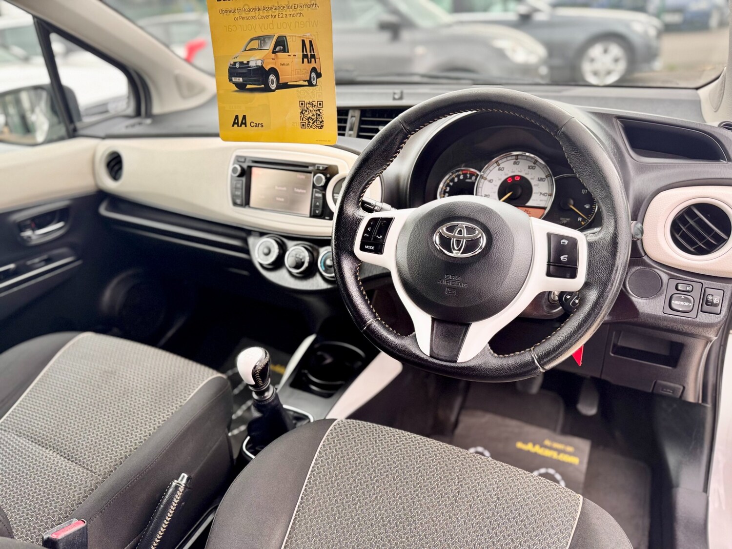 Used Toyota Yaris 2013 for sale - 77297155: Photo 37