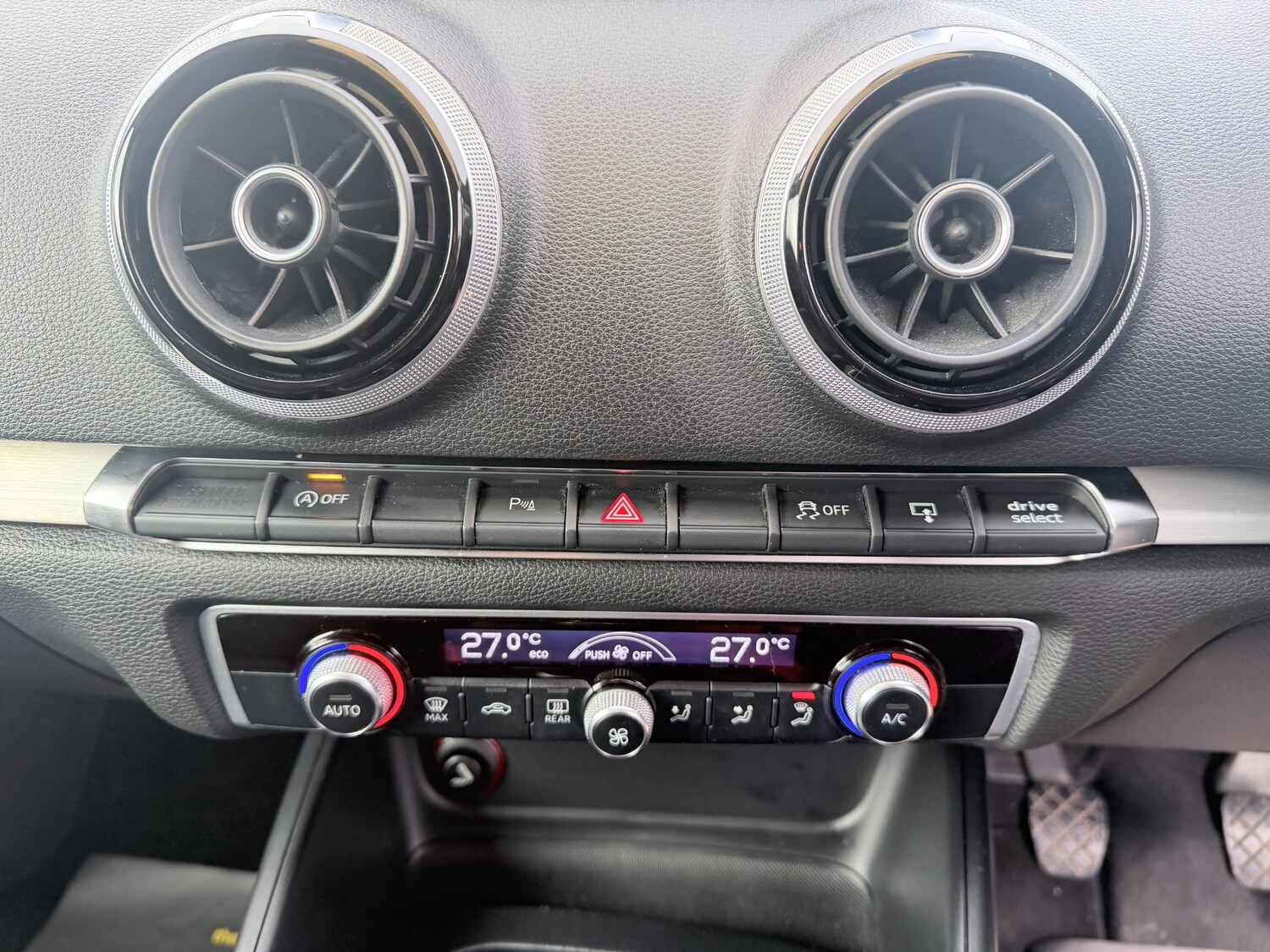 Used Audi A3 2016 for sale - 77618413: Photo 32