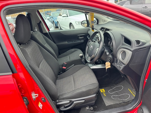 Used Toyota Yaris 2014 for sale - 76253461: Photo 8