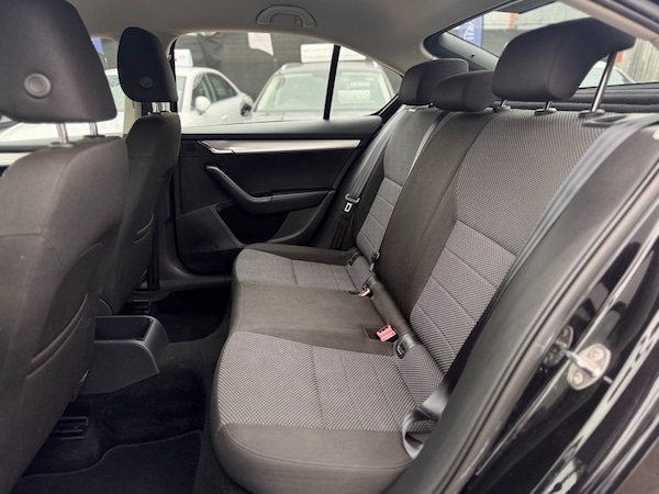 Used Skoda Octavia 2014 for sale - 76234667: Photo 38