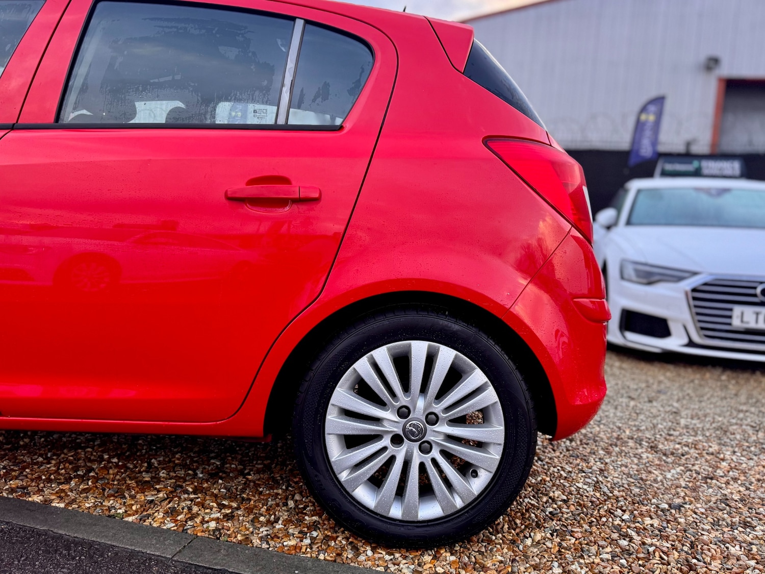 Used Vauxhall Corsa 2013 for sale - 76681804: Photo 23
