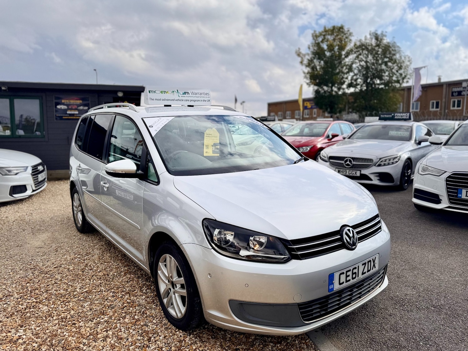Used Volkswagen Touran 2011 for sale - 76422155: Photo 15