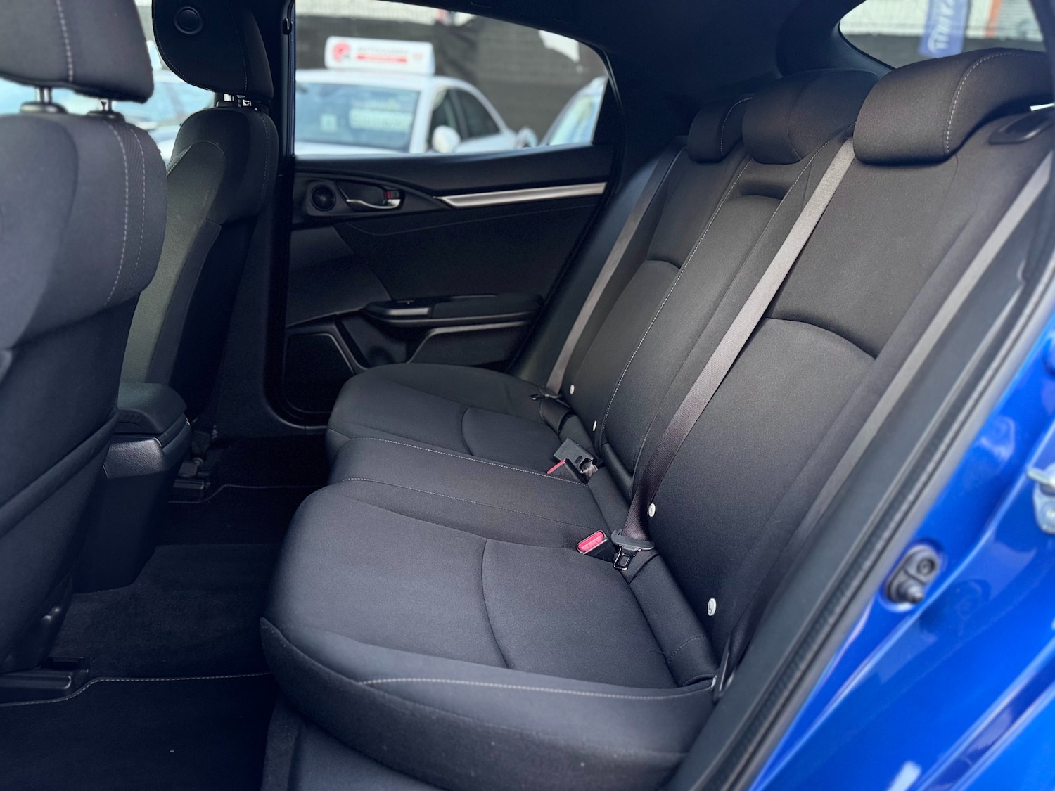 Used Honda Civic 2018 for sale - 77063564: Photo 40