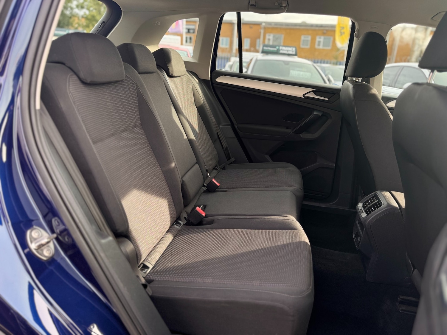 Used Volkswagen Tiguan 2019 for sale - 76322079: Photo 38