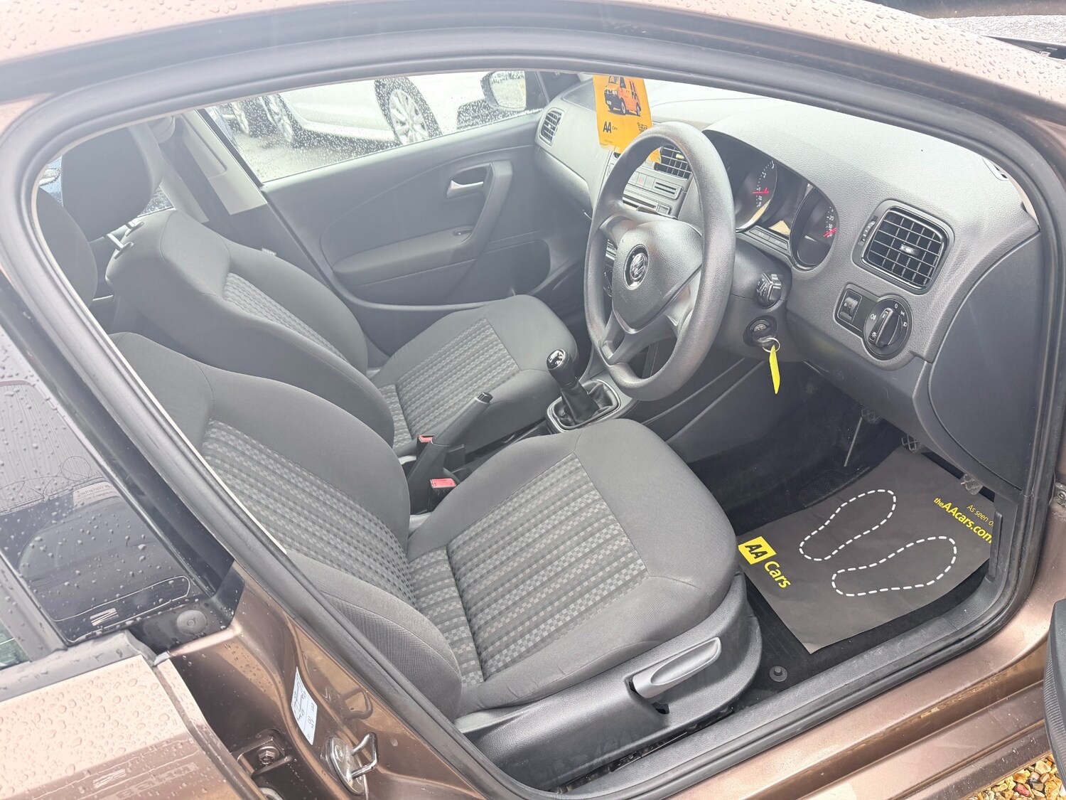 Used Volkswagen Polo 2015 for sale - 78027452: Photo 8