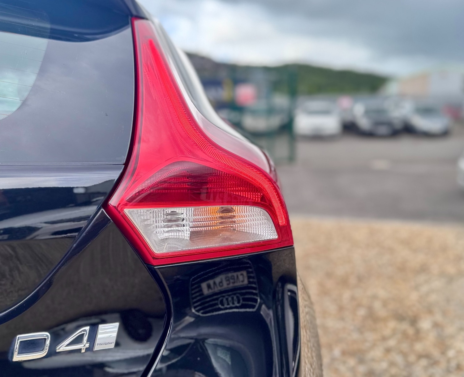 Used Volvo V40 2018 for sale - 76384649: Photo 46