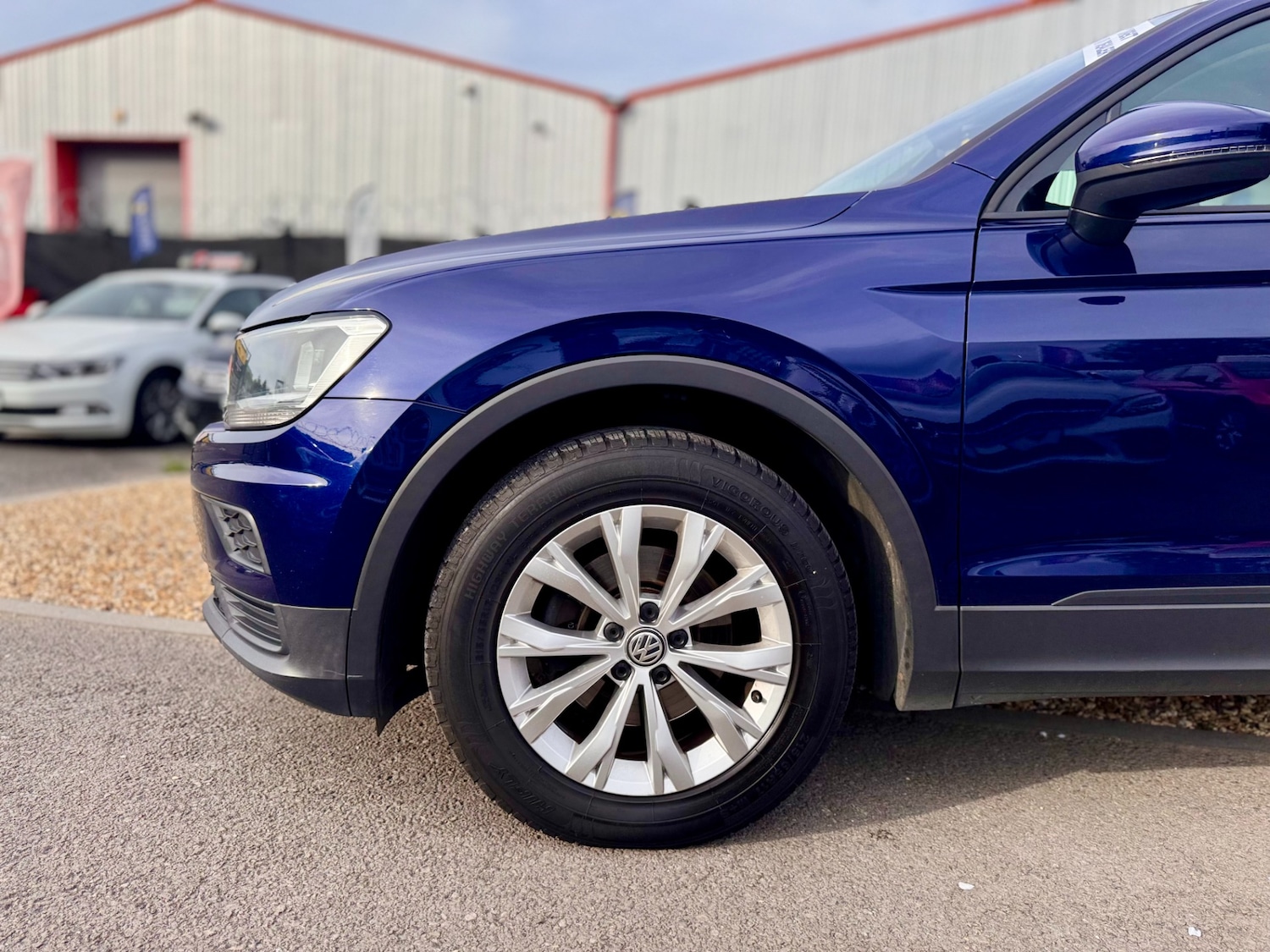 Used Volkswagen Tiguan 2019 for sale - 76161578: Photo 24