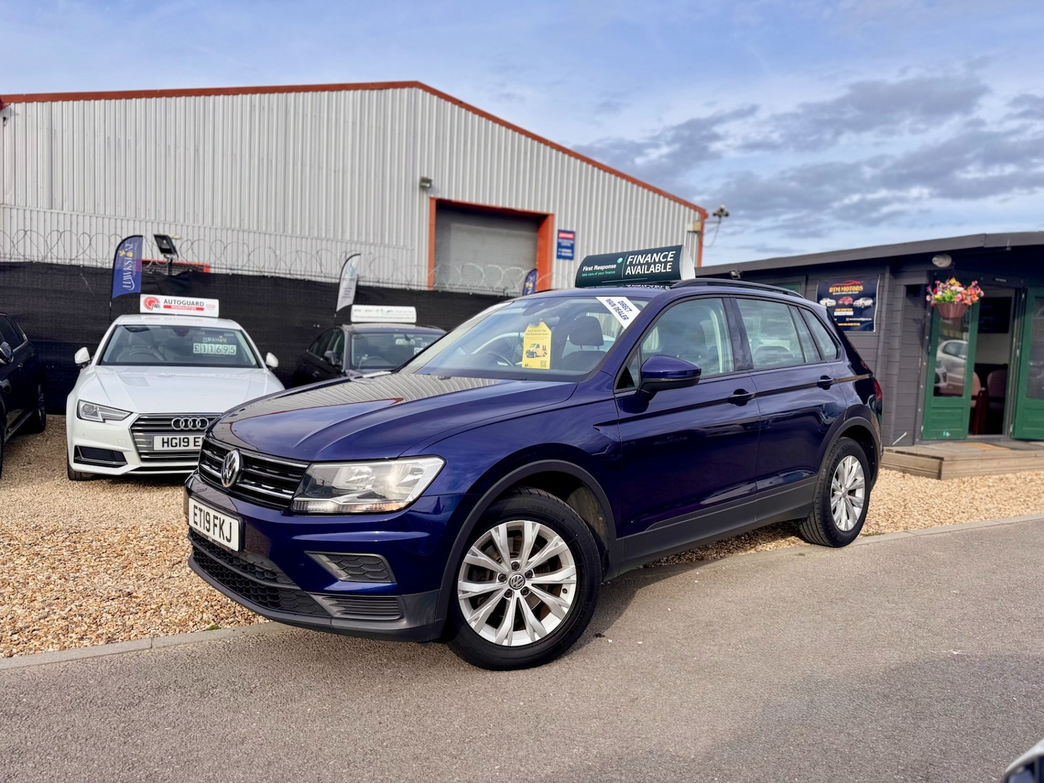Used Volkswagen Tiguan 2019 for sale - 76161578: Photo 3