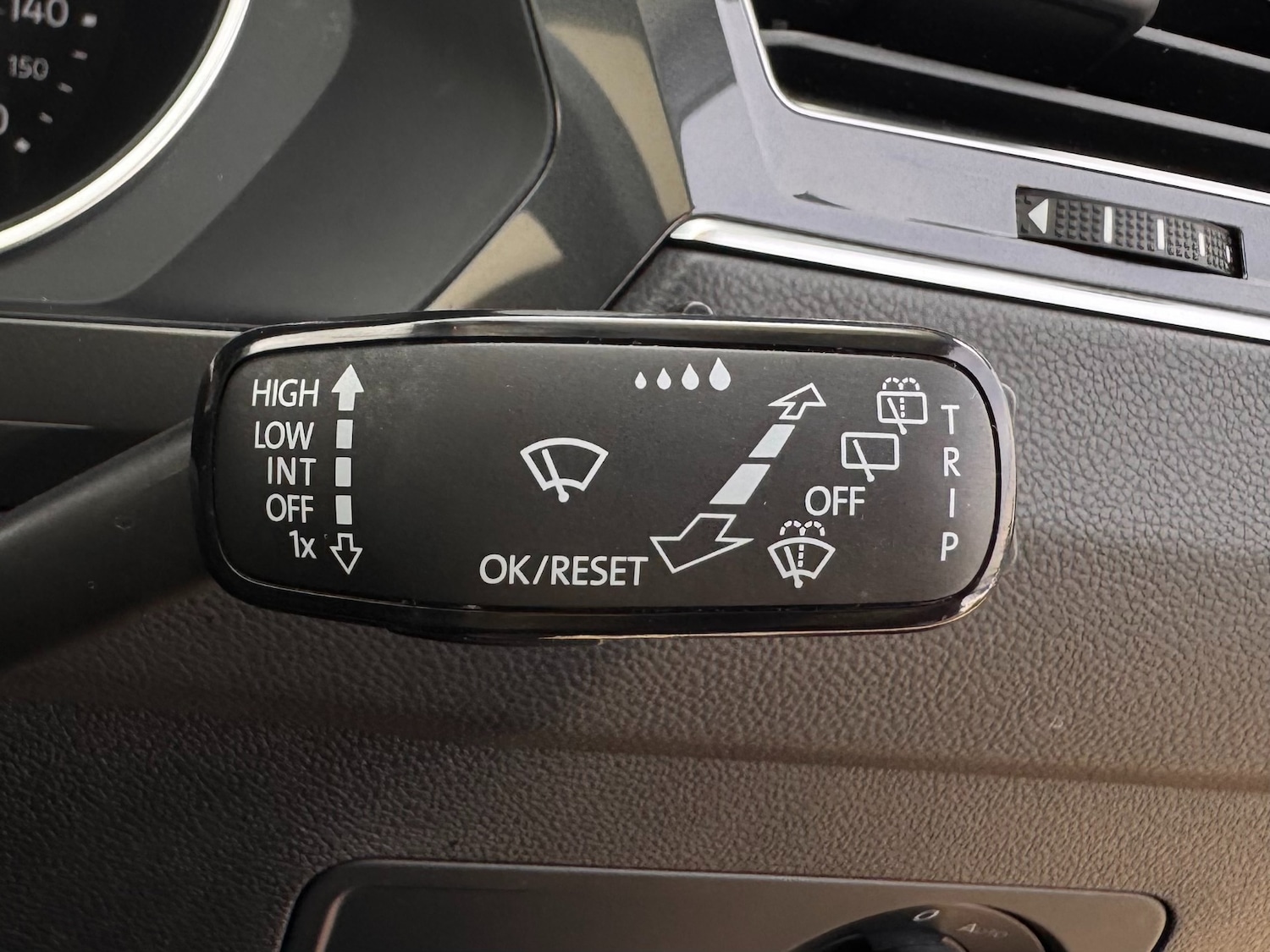 Used Volkswagen Tiguan 2019 for sale - 76161578: Photo 31