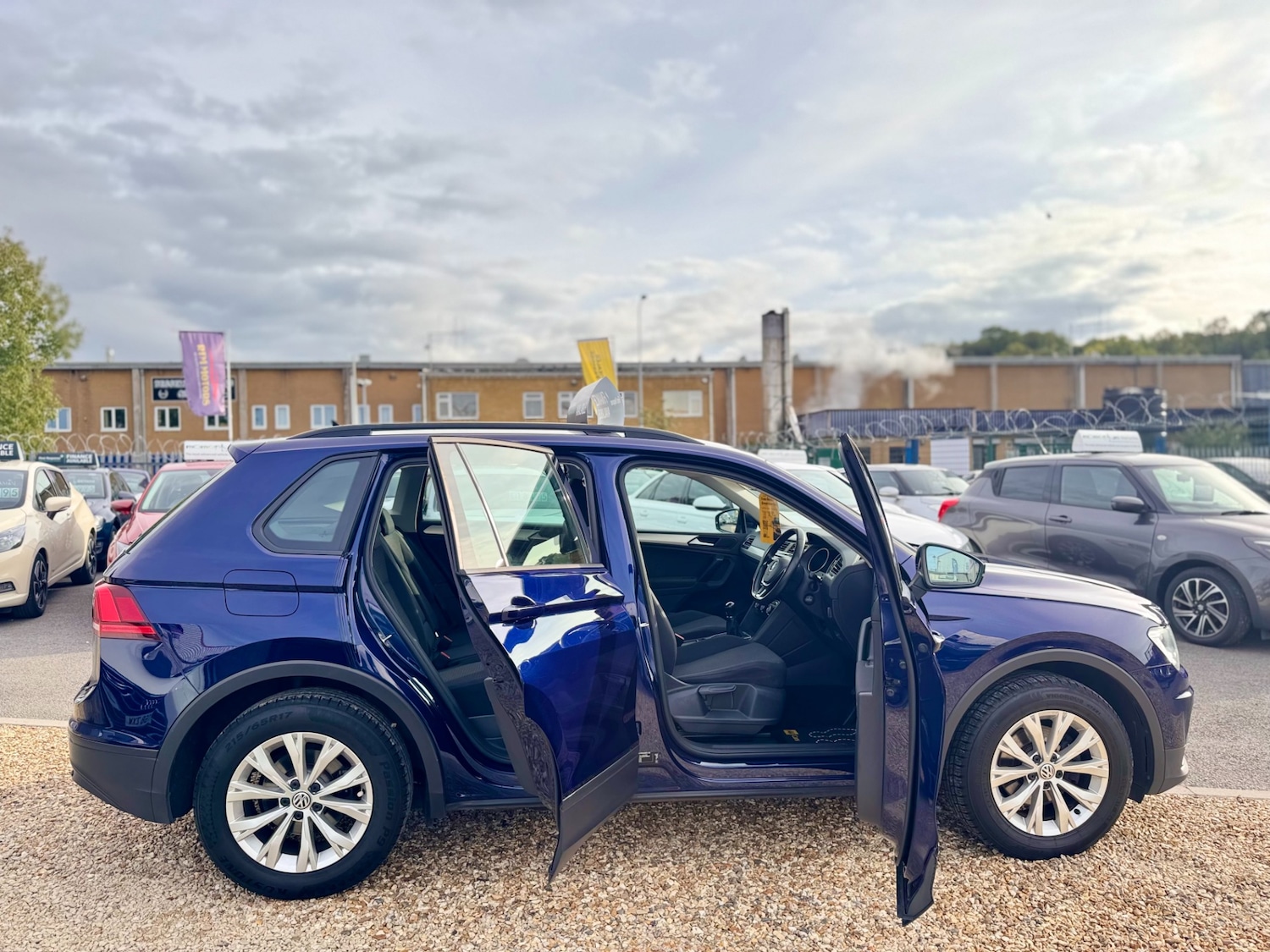 Used Volkswagen Tiguan 2019 for sale - 76161578: Photo 44