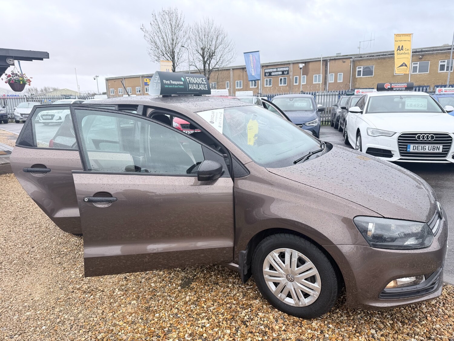 Used Volkswagen Polo 2015 for sale - 78225828: Photo 36