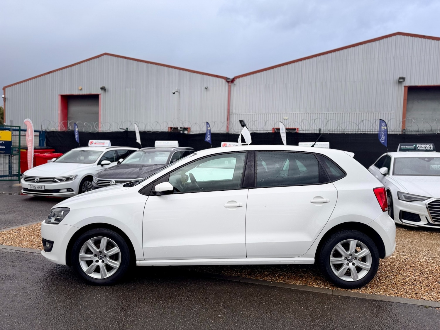 Used Volkswagen Polo 2012 for sale - 76185887: Photo 15