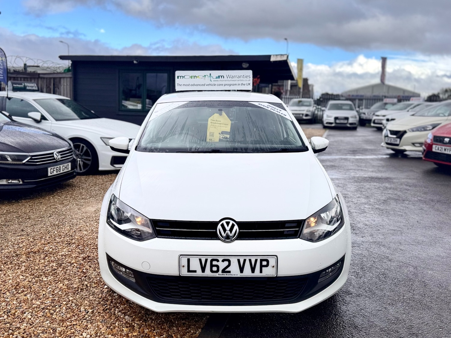 Used Volkswagen Polo 2012 for sale - 76185887: Photo 2