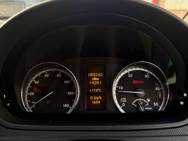Used Mercedes-Benz Vito 2015 for sale - 76321788: Photo 13