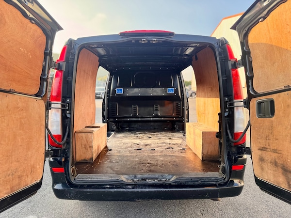Used Mercedes-Benz Vito 2015 for sale - 76321788: Photo 20