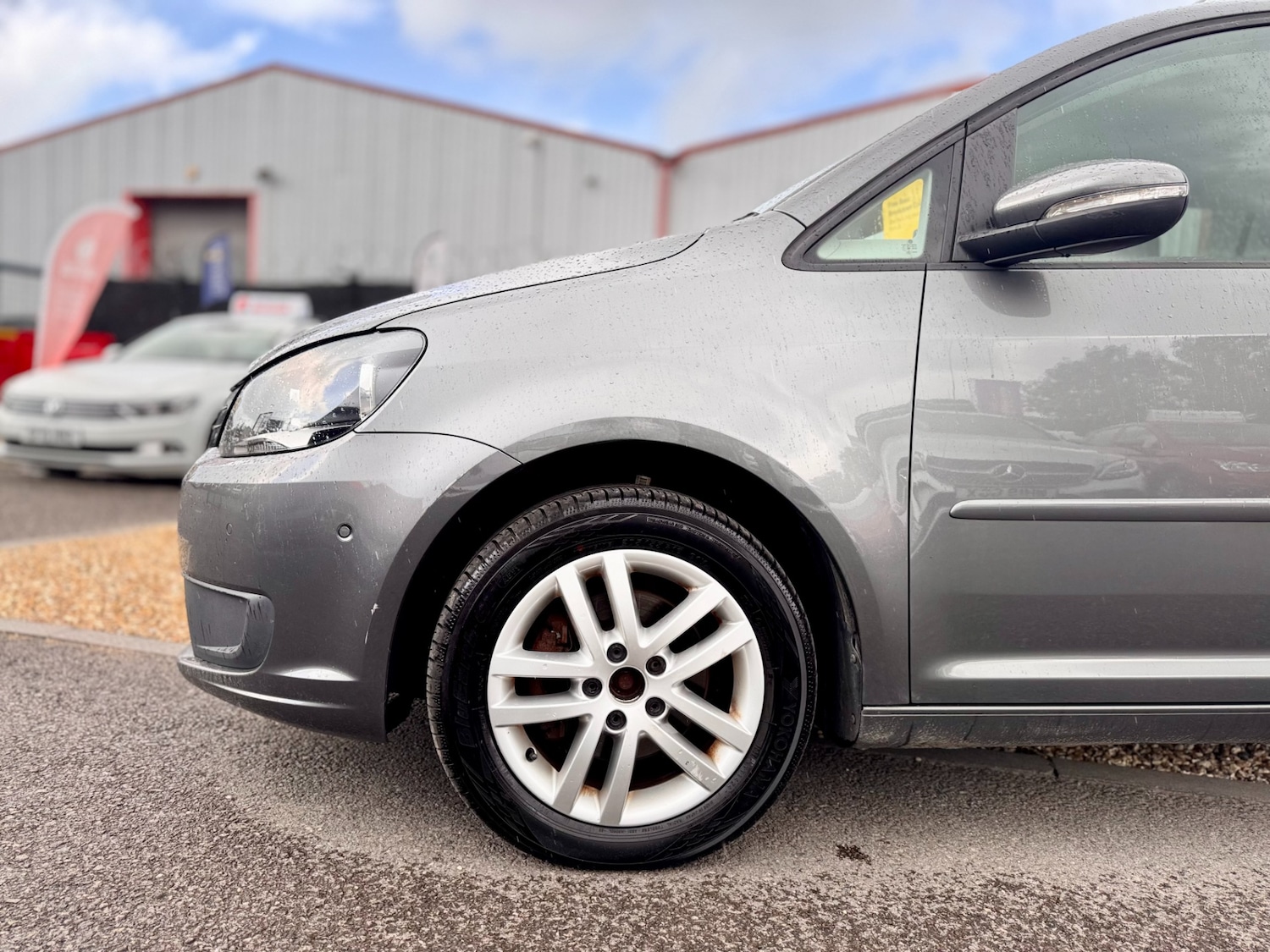 Used Volkswagen Touran 2015 for sale - 76159636: Photo 25