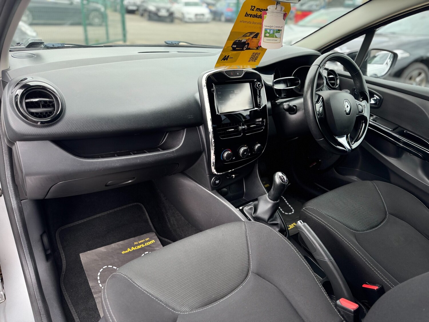 Used Renault Clio 2014 for sale - 78177551: Photo 17