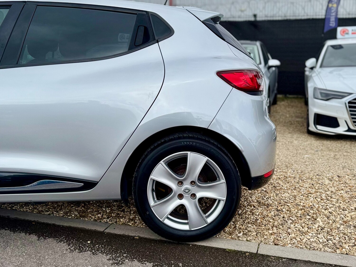 Used Renault Clio 2014 for sale - 78177551: Photo 21