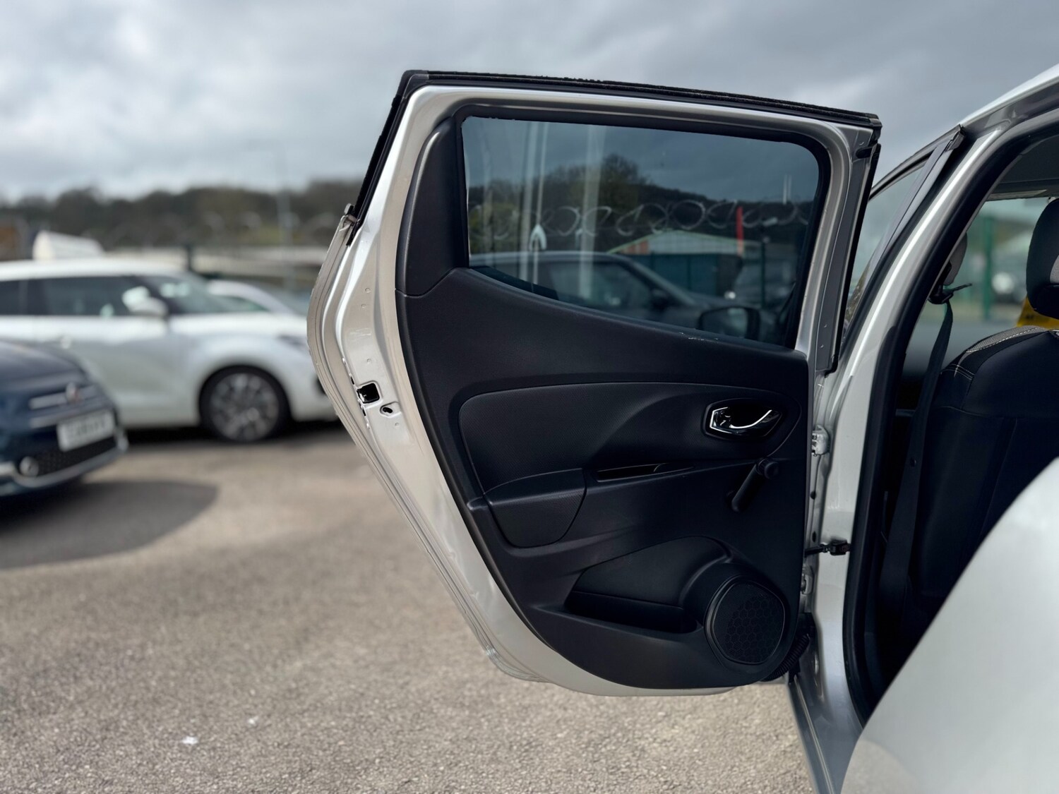 Used Renault Clio 2014 for sale - 78177551: Photo 38