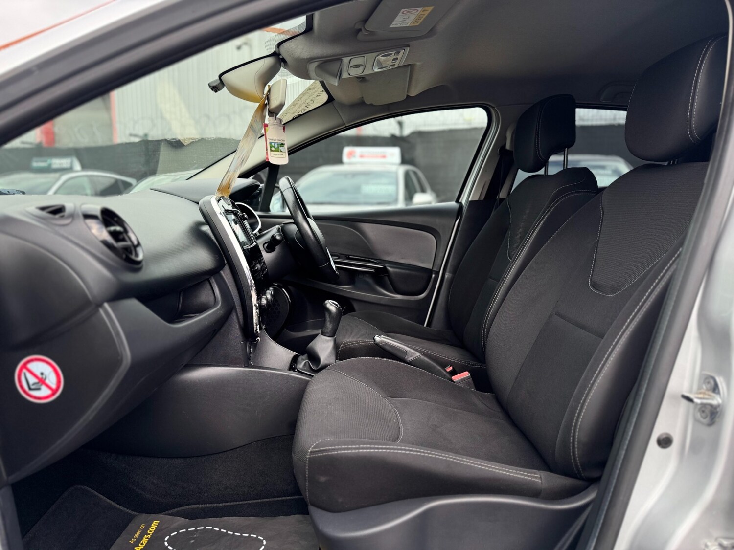 Used Renault Clio 2014 for sale - 78177551: Photo 41