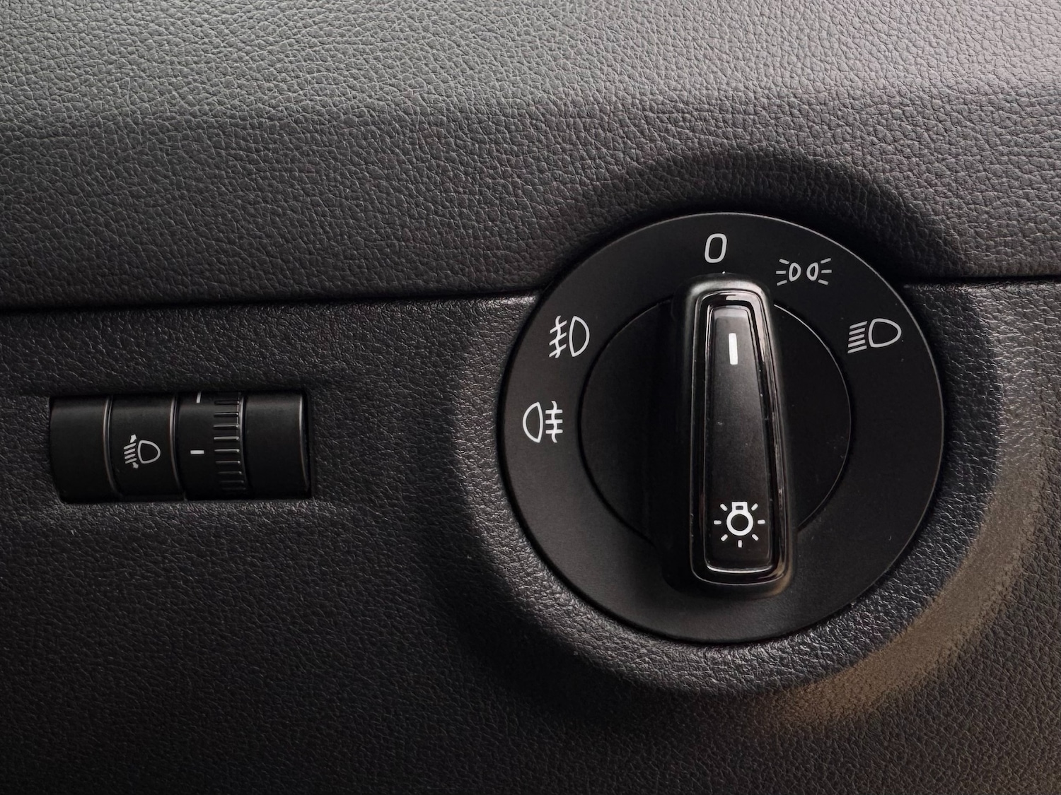 Used Skoda Octavia 2014 for sale - 76383457: Photo 28