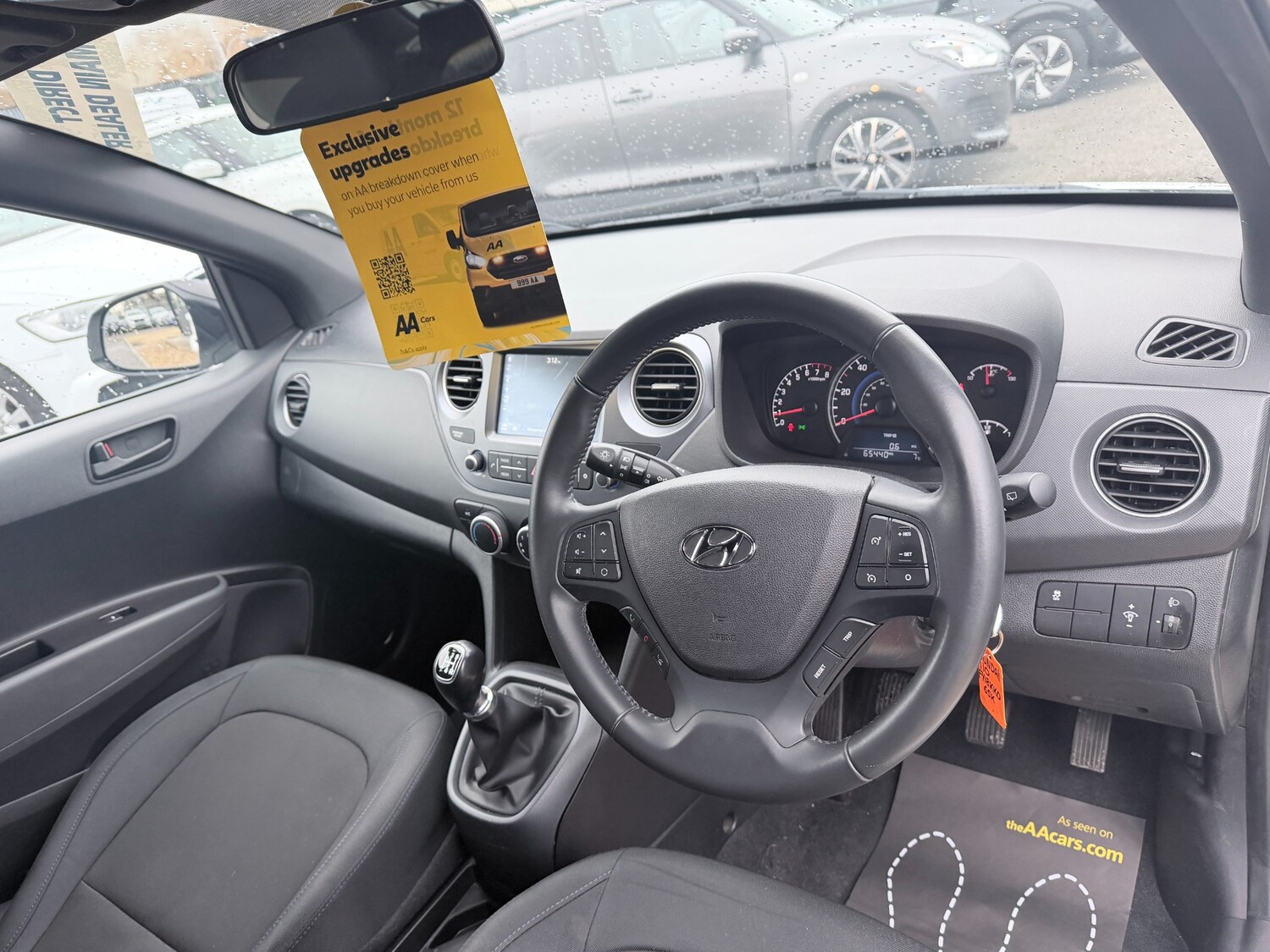 Used Hyundai i10 2018 for sale - 77950490: Photo 36