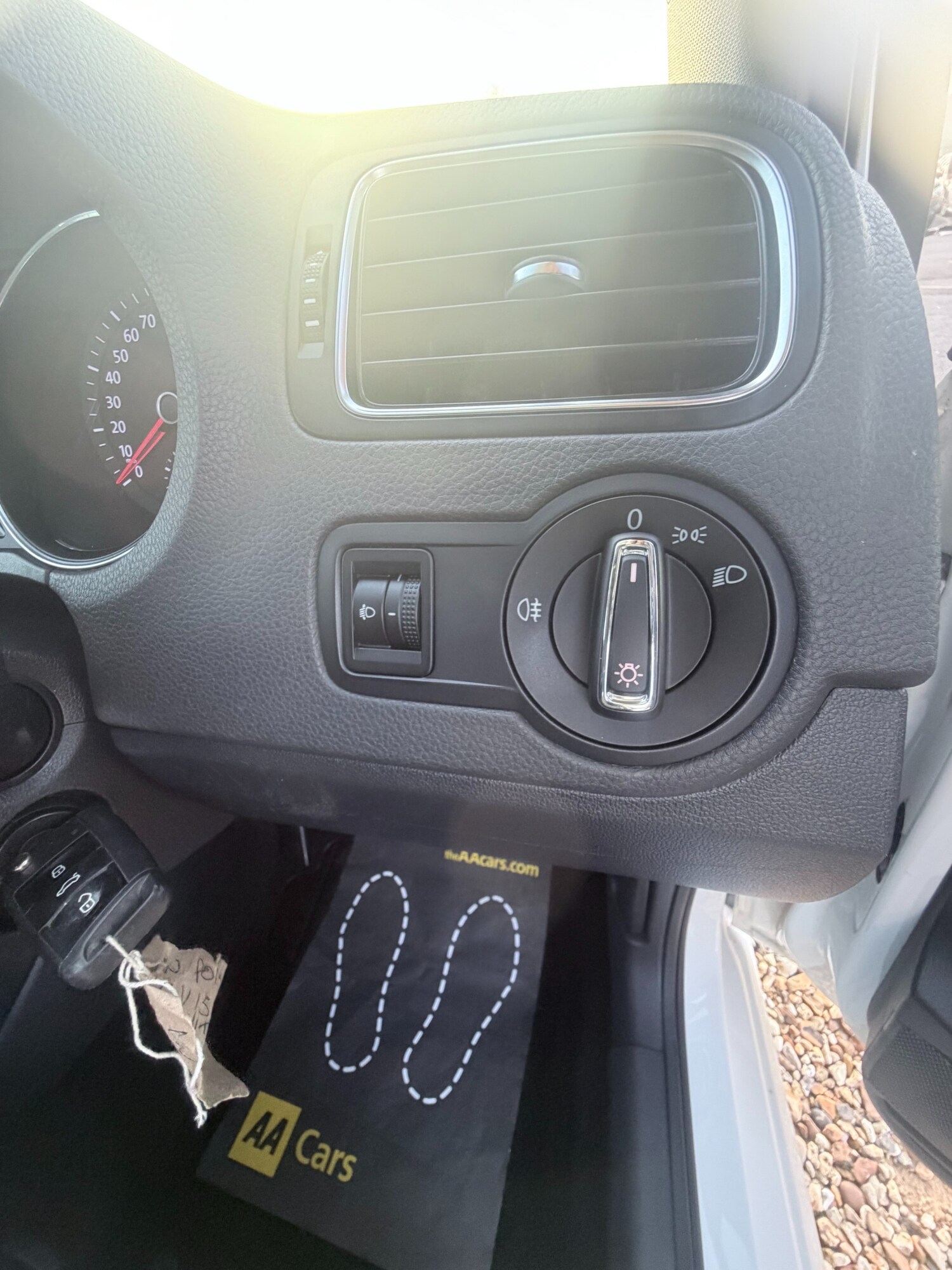 Used Volkswagen Polo 2015 for sale - 77938348: Photo 25