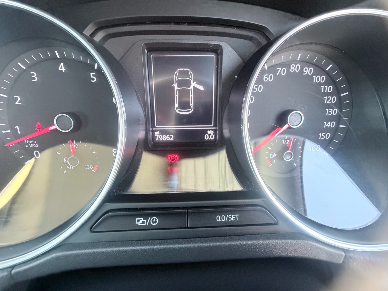 Used Volkswagen Polo 2015 for sale - 77938348: Photo 28