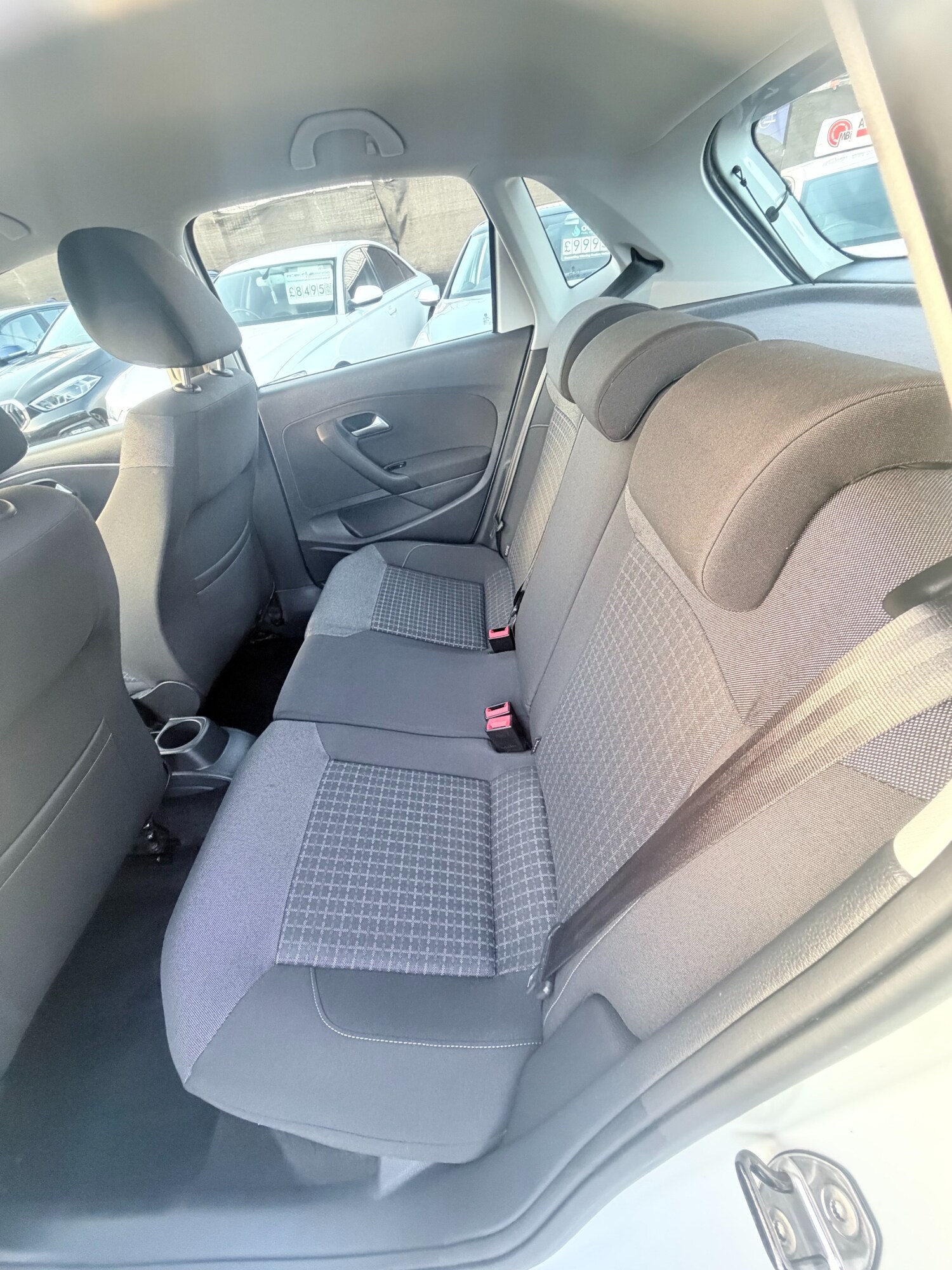 Used Volkswagen Polo 2015 for sale - 77938348: Photo 37