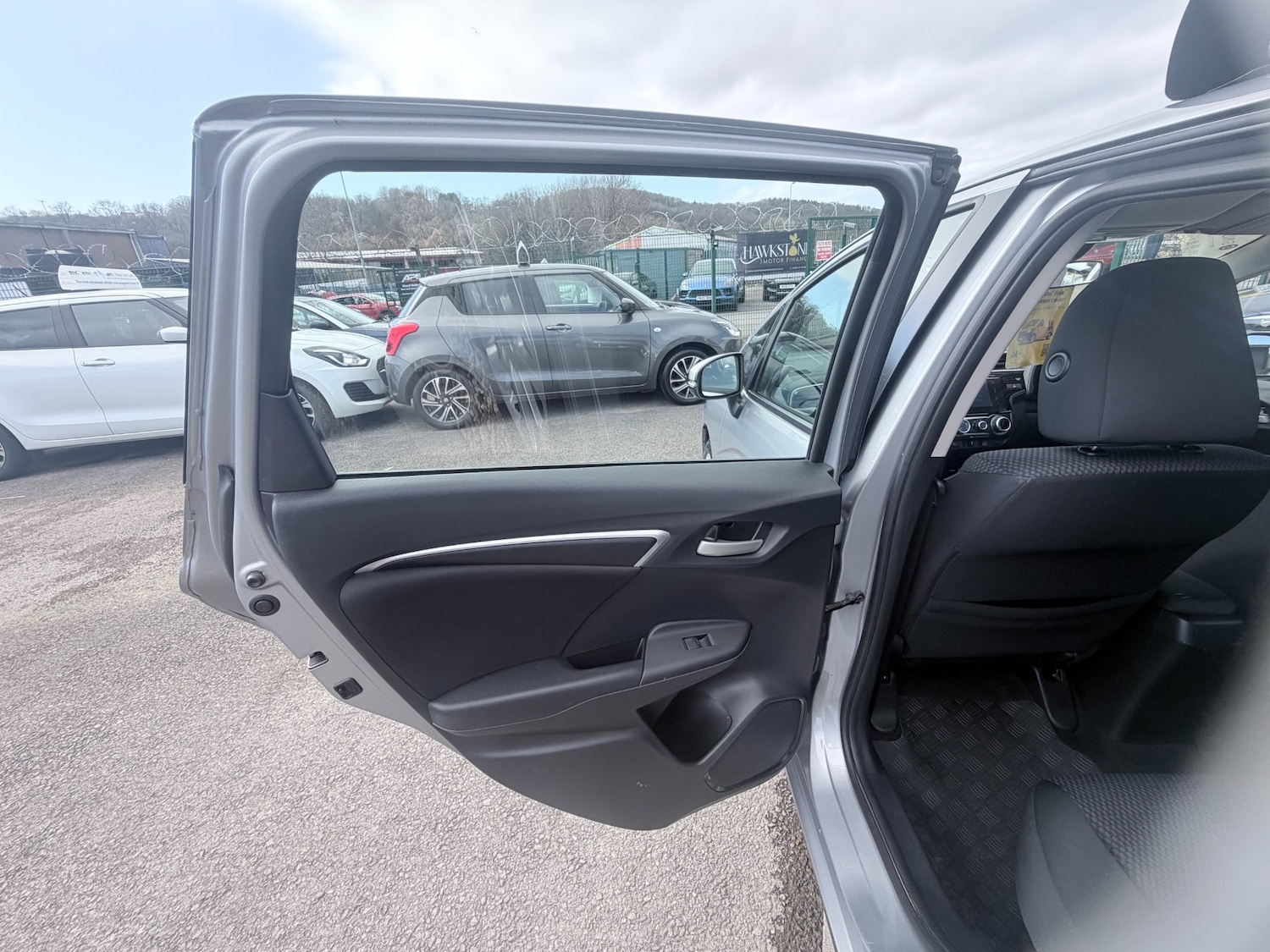 Used Honda Jazz 2018 for sale - 77988293: Photo 36