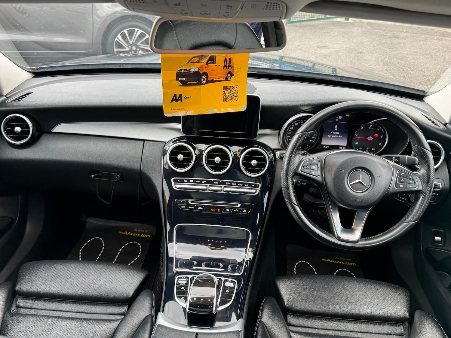 Used Mercedes-Benz C Class 2015 for sale - 78031370: Photo 10