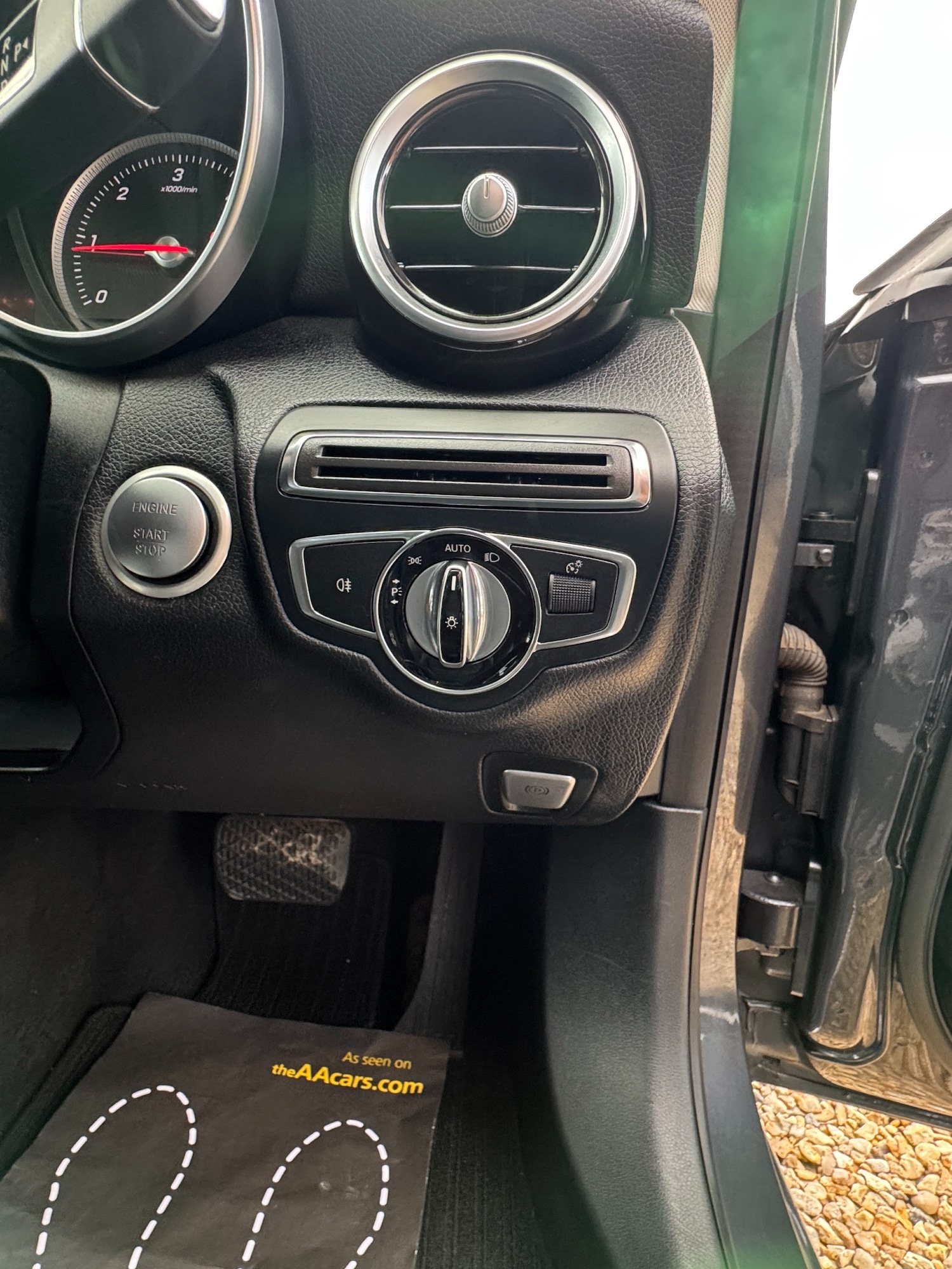 Used Mercedes-Benz C Class 2015 for sale - 78031370: Photo 28