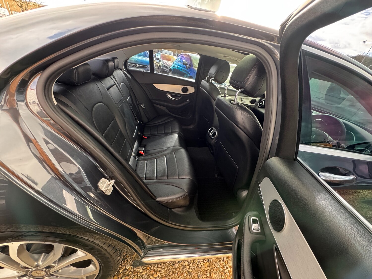 Used Mercedes-Benz C Class 2015 for sale - 78031370: Photo 41