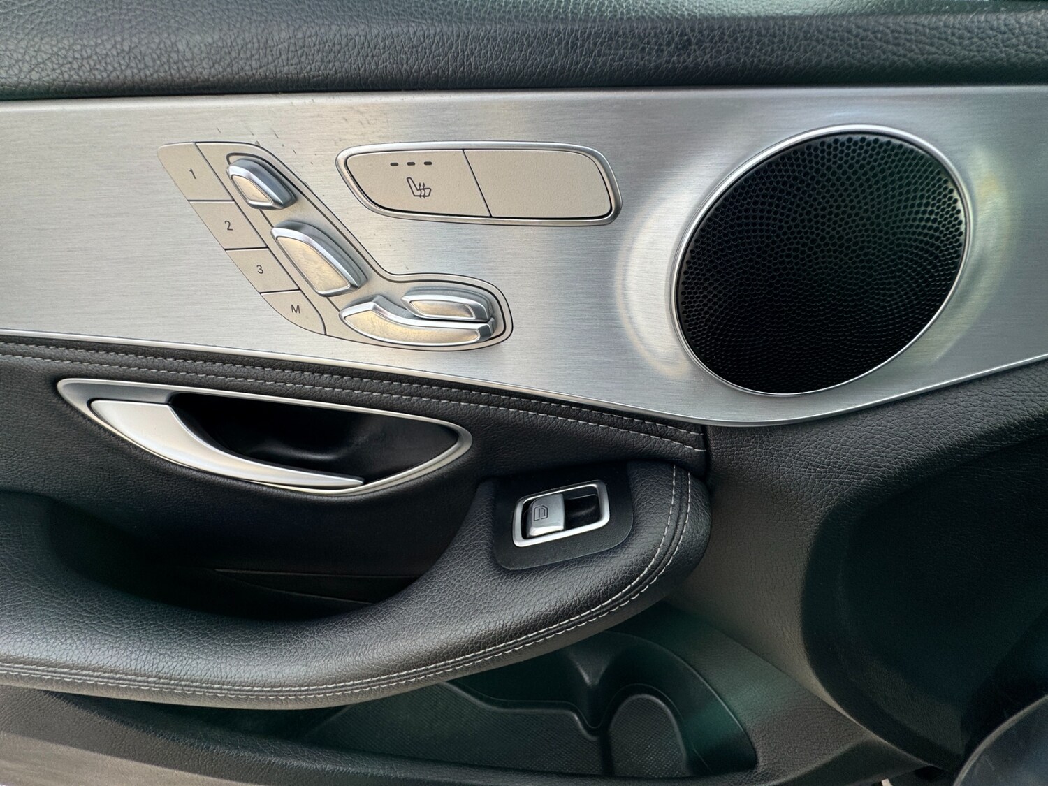 Used Mercedes-Benz C Class 2015 for sale - 78031370: Photo 46