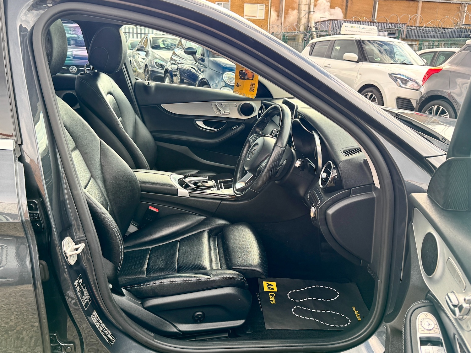 Used Mercedes-Benz C Class 2015 for sale - 78031370: Photo 8