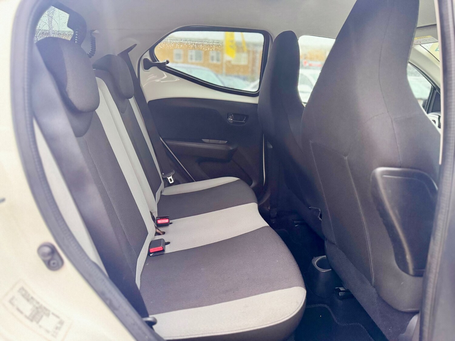 Used Toyota AYGO 2017 for sale - 77259354: Photo 12