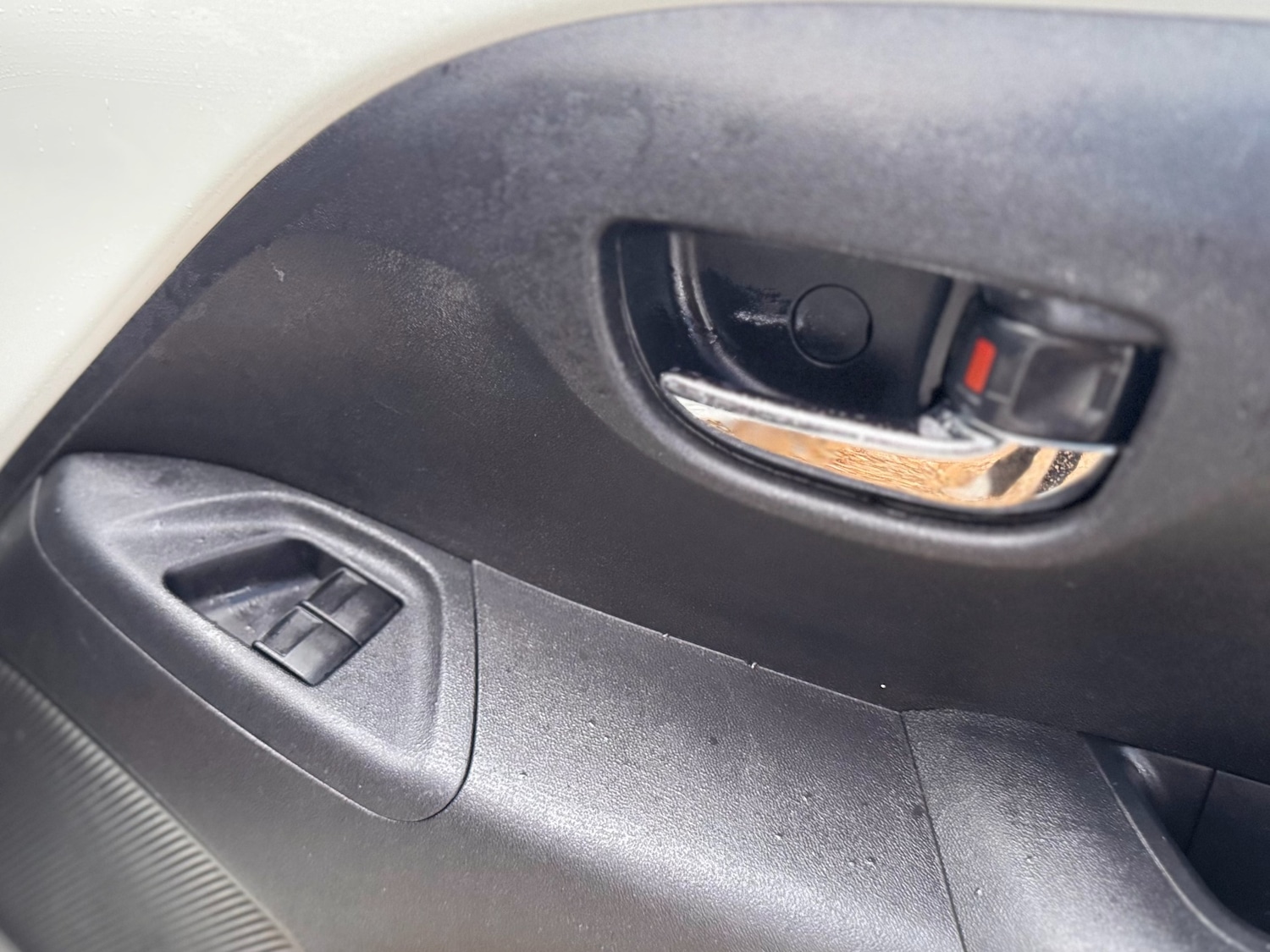 Used Toyota AYGO 2017 for sale - 77259354: Photo 26