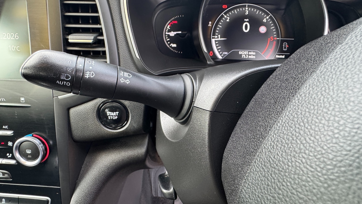 Used Renault Megane 2017 for sale - 77504422: Photo 29