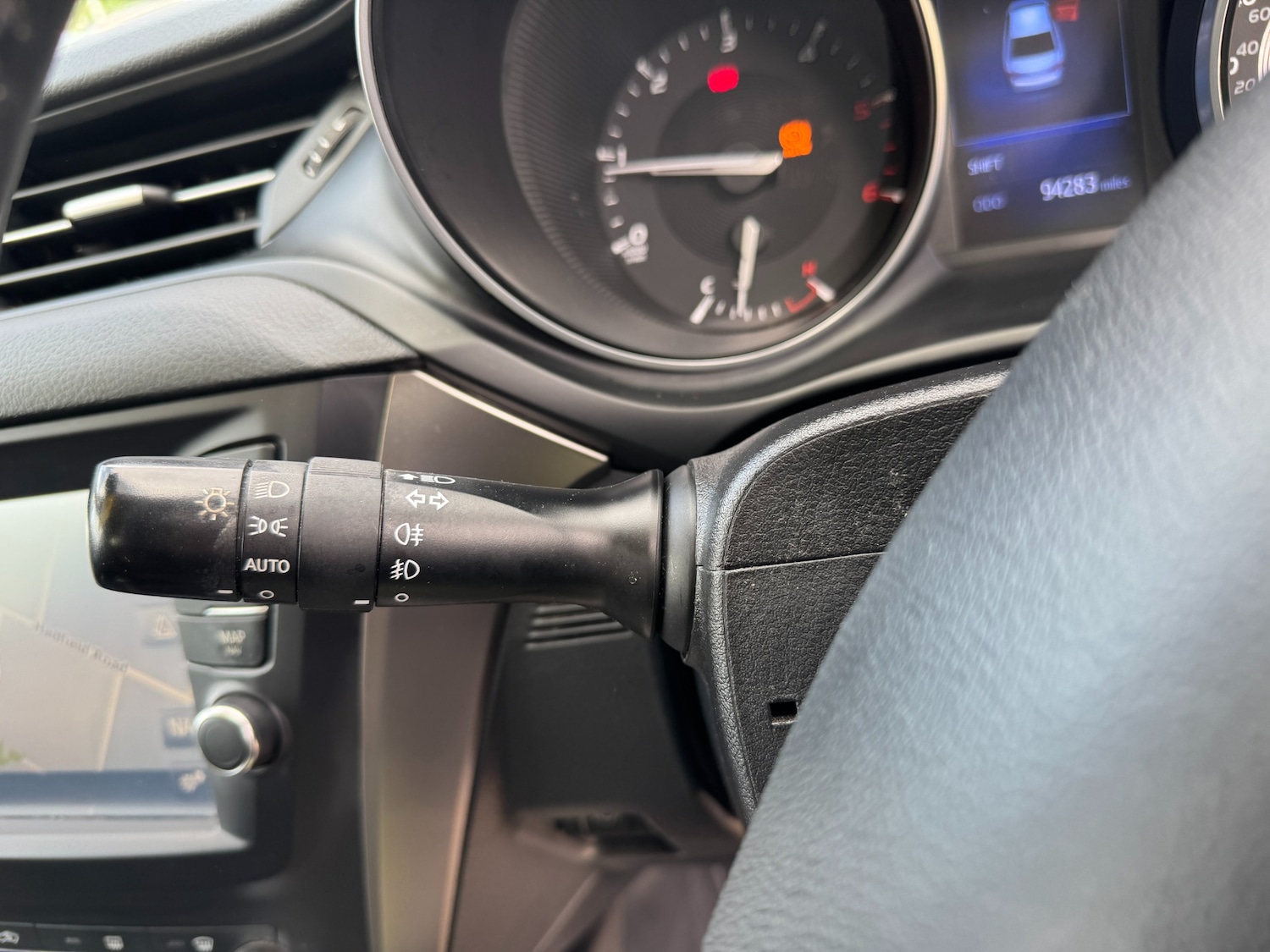 Used Toyota Avensis 2015 for sale - 77260812: Photo 17