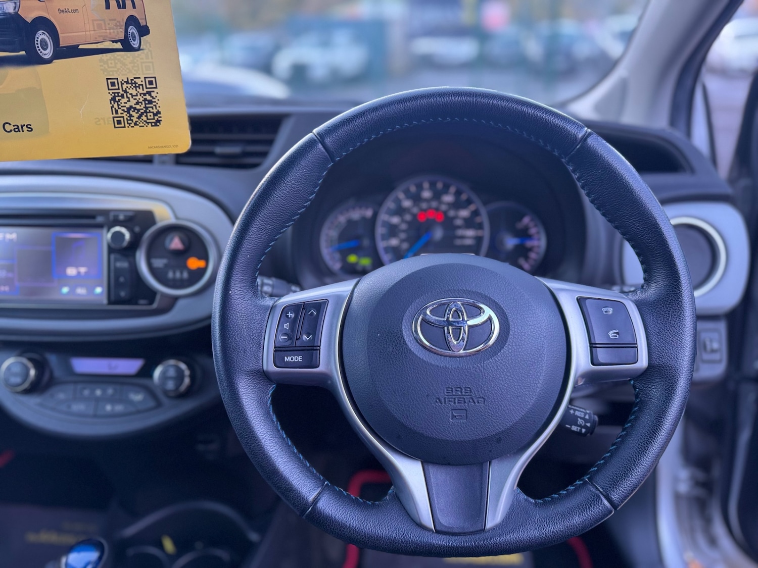 Used Toyota Yaris 2012 for sale - 76536341: Photo 28