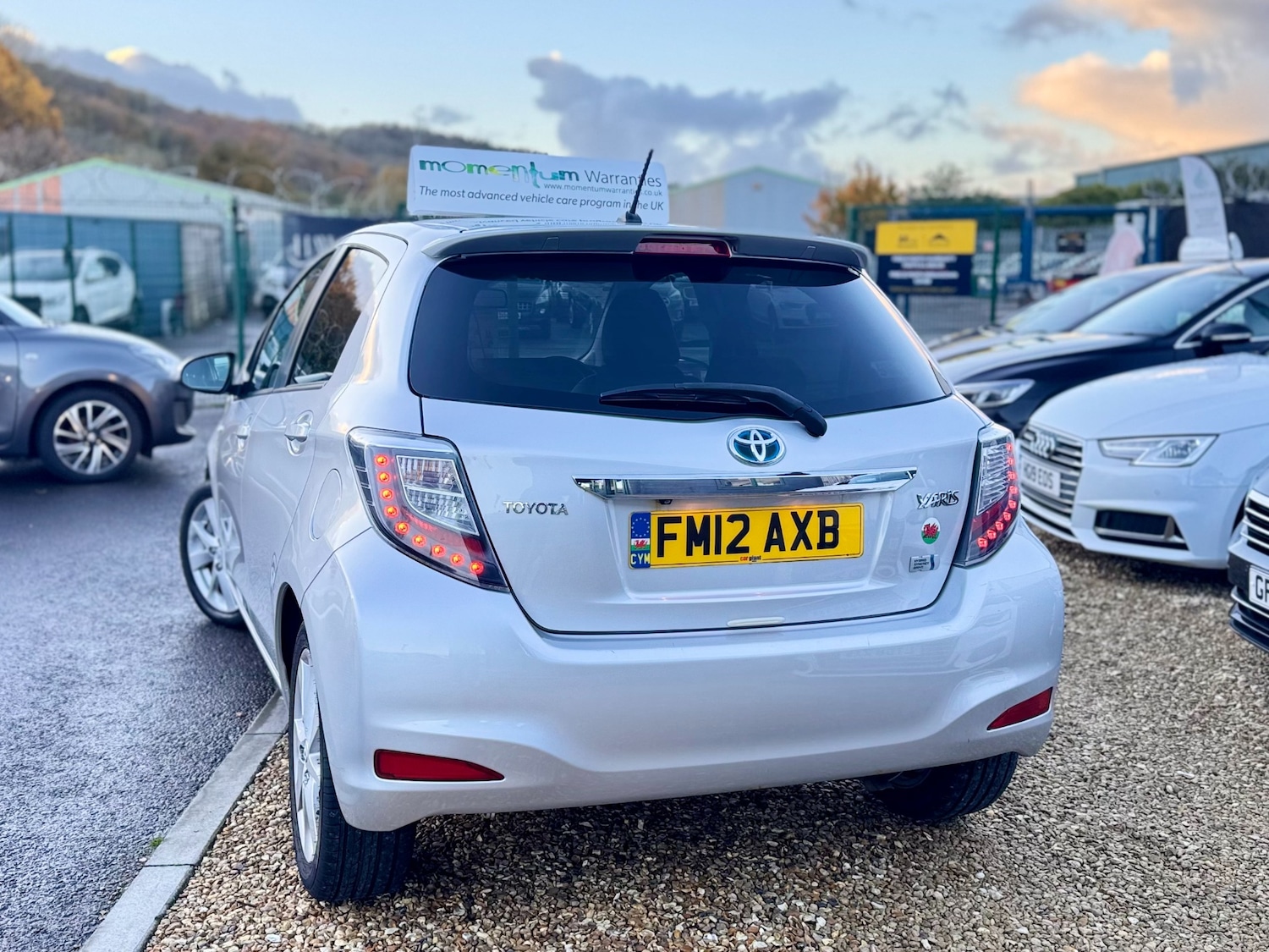 Used Toyota Yaris 2012 for sale - 76536341: Photo 8