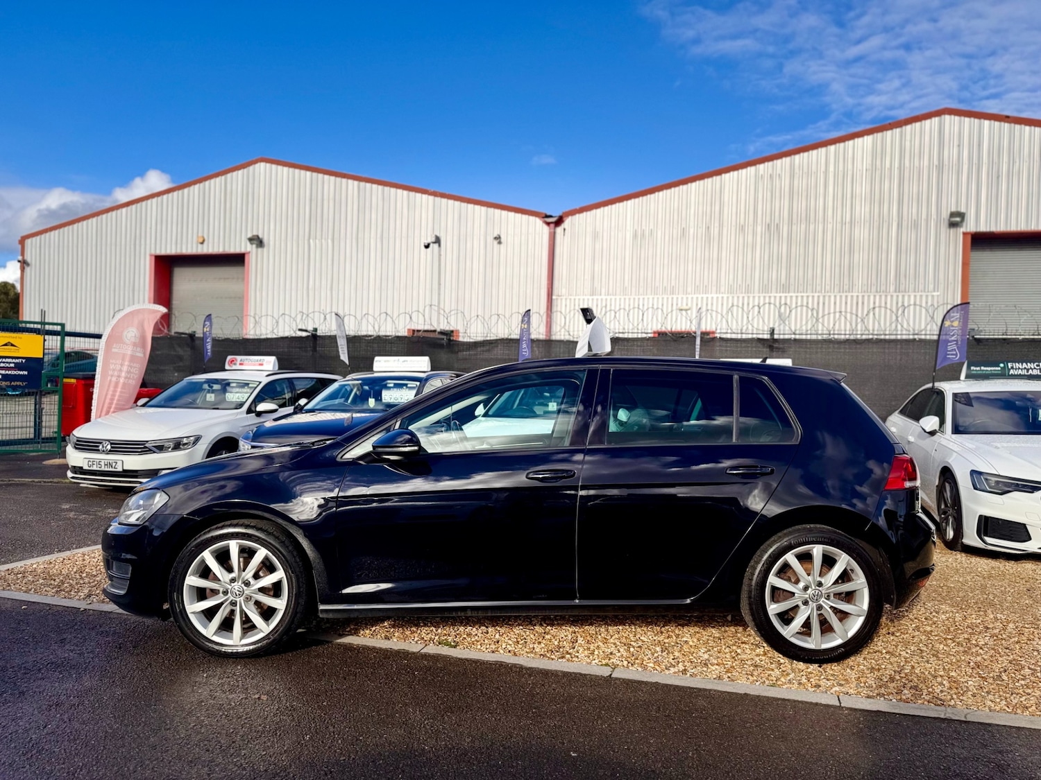 Used Volkswagen Golf 2015 for sale - 76682091: Photo 16