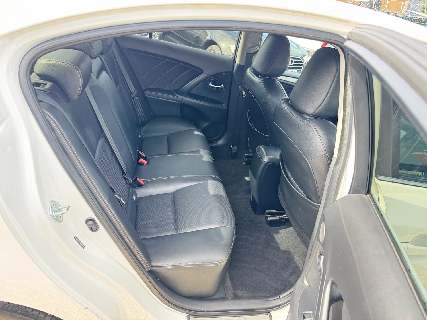 Used Toyota Avensis 2015 for sale - 76384565: Photo 25