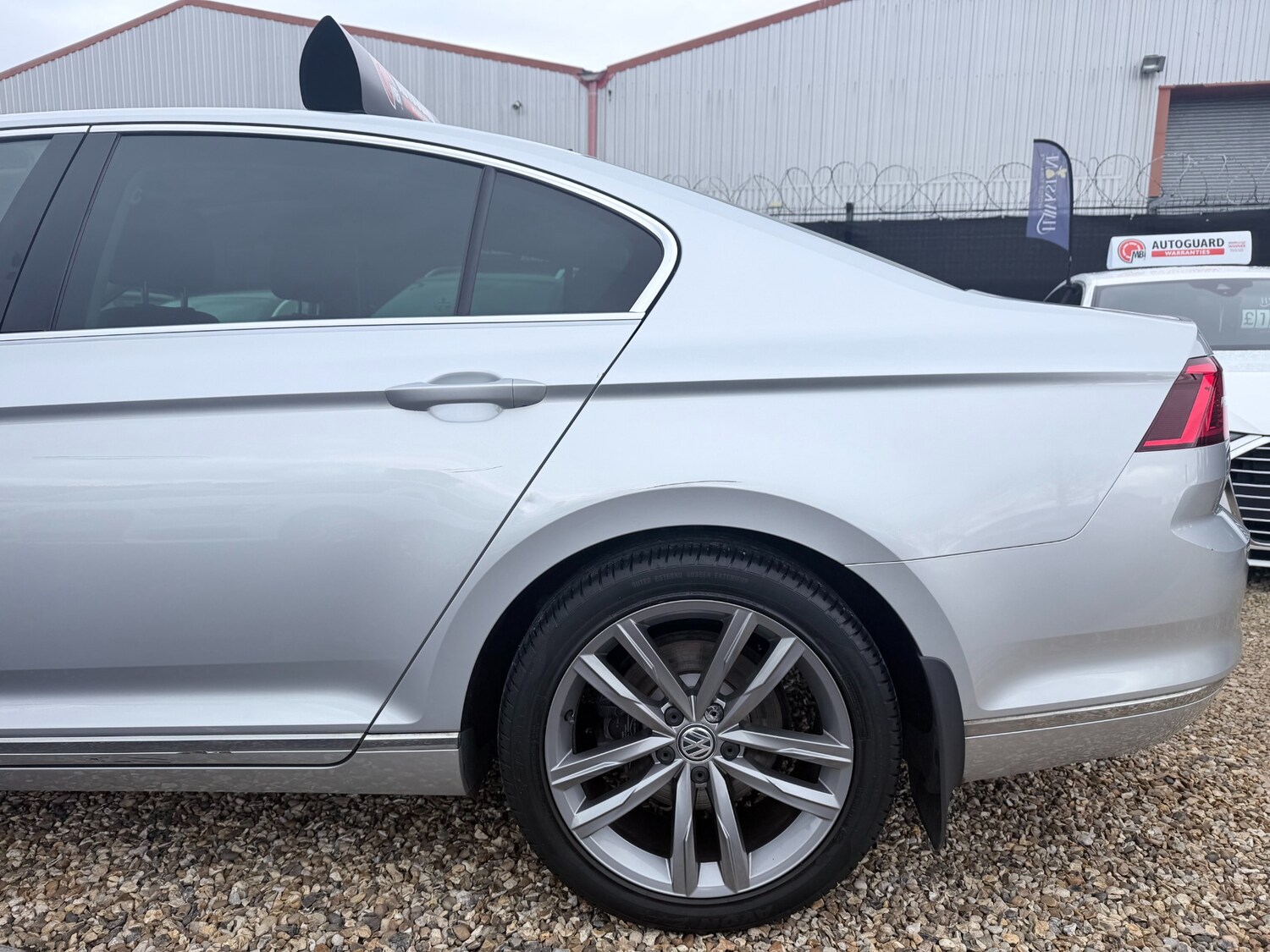 Used Volkswagen Passat 2017 for sale - 78108440: Photo 21