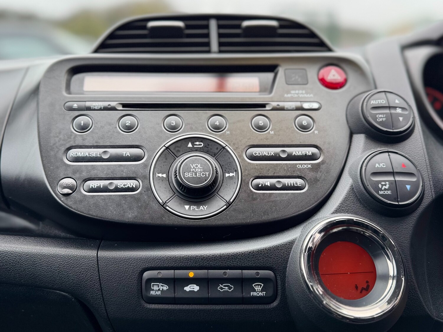 Used Honda Jazz 2011 for sale - 78144296: Photo 33